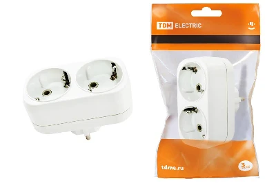 Блок на 2 гнезда 2П+З плоский 16А 250B