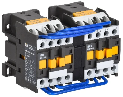 Контактор КМИ-11230 реверс 12А 230В/АС3 2НО