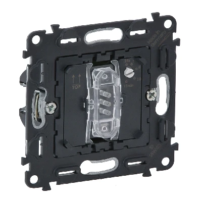 Valena IN MATIC Выключатель с выдержкой времени 2-канальный освещение 250Вт/вентиляция 250ВА с нейтралью винтовые зажимы