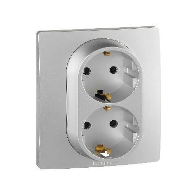 Розетка 2-местная с заземлением без защитных шторок 16А в сборе алюминий ETIKA