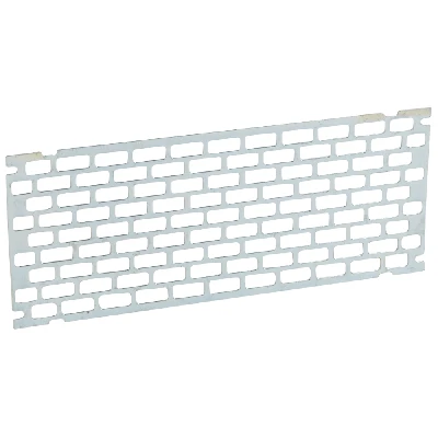 Перфорированная плита - для установки не монтируемых на рейку устройств - высота 150 мм