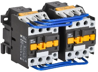 Контактор КМИ-23230 реверс 32А 230В/АС3 2НО