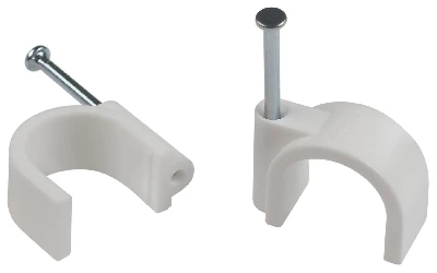 Скоба пластиковая крепежная круглая 20 мм белая NO-224-577 (50 шт/уп)