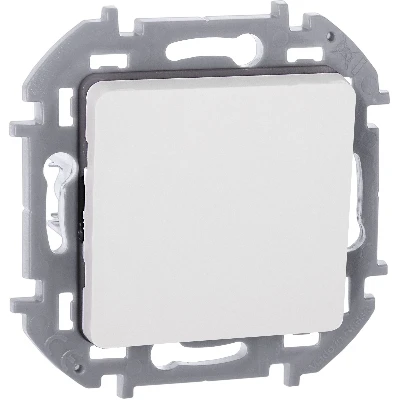 Переключатель без фиксации (кнопка) с Н.О./Н.З. контактом INSPIRIA 6 A 250 В~ белый