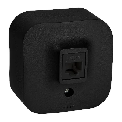 Розетка компьютерная RJ45 категория 5e UTP Legrand Quteo IP20 накладная чёрная матовая