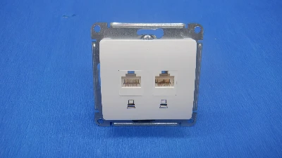 GLOSSA PRO РОЗЕТКА двойная компьютерная RJ45+RJ45, кат.5E, механизм, БЕЛЫЙ